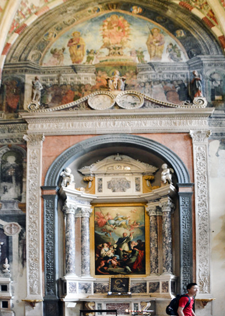 2018-07-10_Church_Sant'Anastasia_St. Vincenzo Ferrer Altar ʥɭ׶ʥ̳0001.JPG