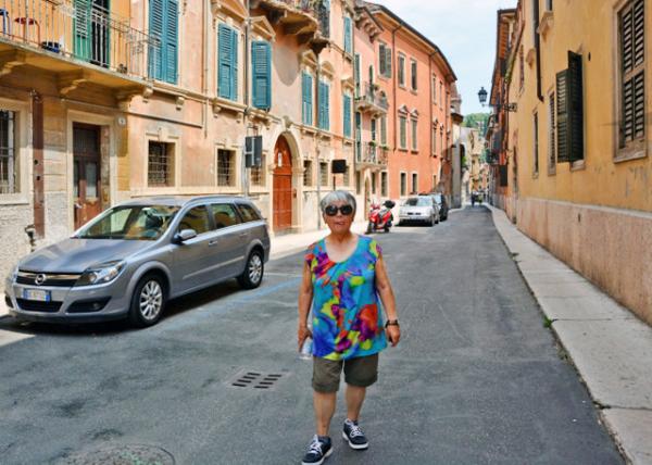 2018-07-10_Street_Via Augusto Verit0001.JPG