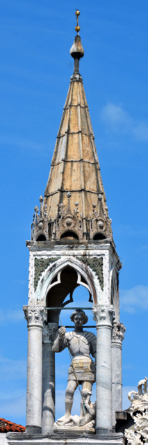 2018-07-09_St Mark's Basilica_Turret ¥0001.JPG