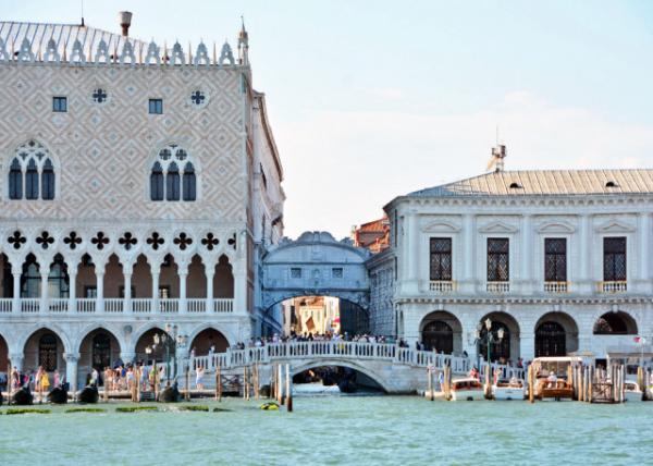 2018-07-08_Bridge_Ponte della Paglia & Ponte dei Sospiri ź̾Ϣ0001.JPG