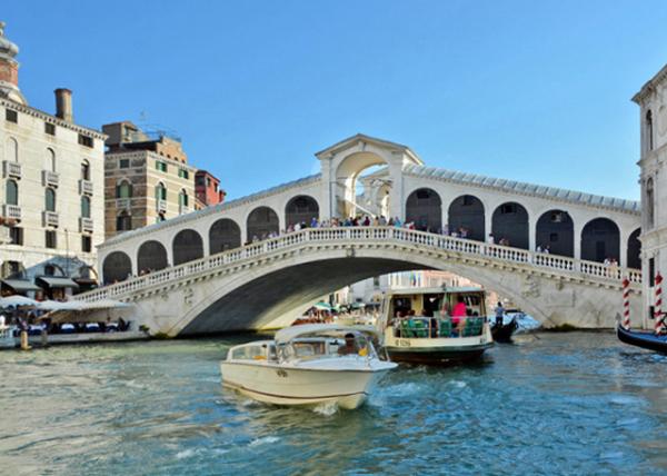 2018-07-08_Bridge_Ponte di Rialto 0001.JPG