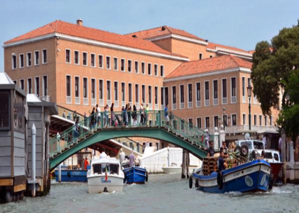 2018-07-11_Bridge_Ponte Santa Chiara ʥ0001.JPG
