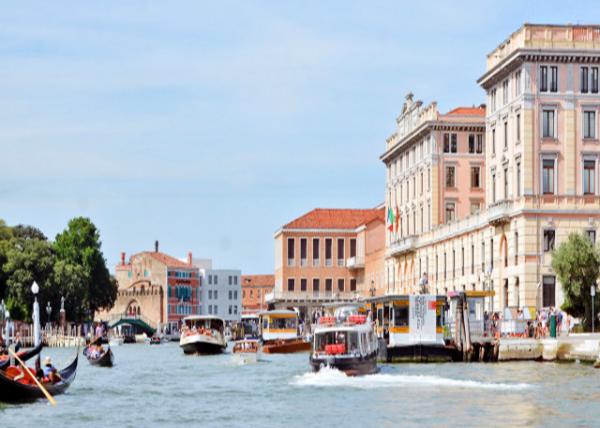 2018-07-08_Bridge_Ponte della Costituzione ܷ0001.JPG