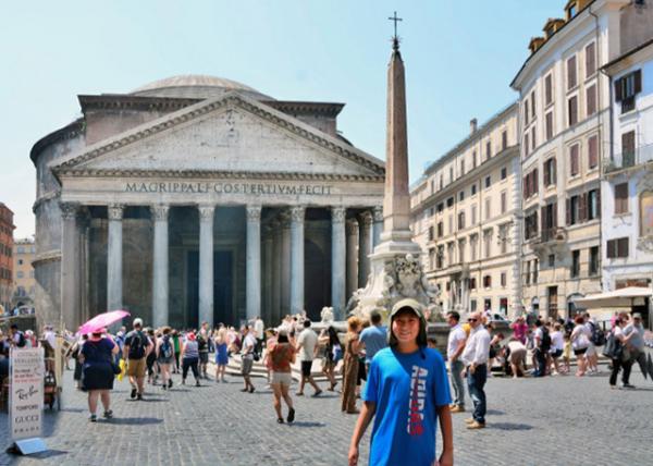 2015-07-05_Pantheon_Fountain w Obelisk & Several Inscriptions on Pediment ⱮȪ0001.JPG