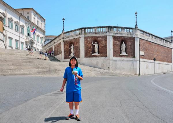 2015-07-05_Piazza del Quirinale_Quirinal Palace-20001.JPG