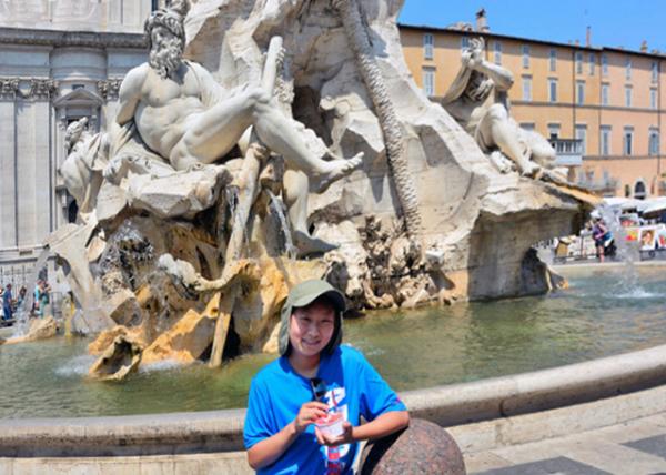 2015-07-05_Piazza Navona_Fontana dei Quattro Fiumi 󴬹㳡ĺȪ0001.JPG
