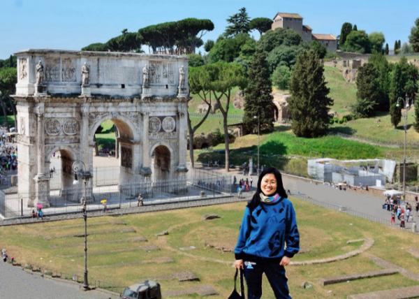 1995-12-27_Arco di Costantino Seen from Colosseum ʿ̹PT-10001.jpg