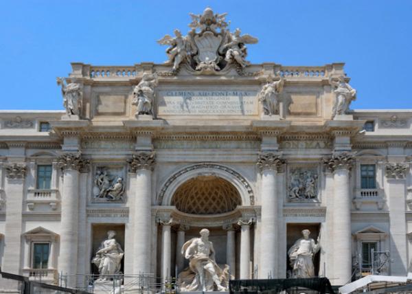 2015-07-05_Trevi Fountain ·Ȫ-10001.JPG
