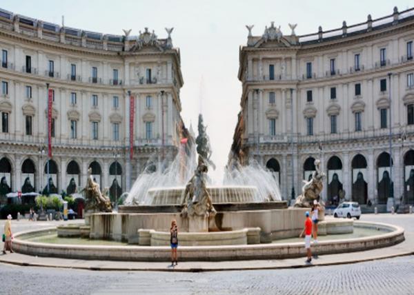 2015-07-05_Piazza della Repubblica ͹㳡-20001.JPG