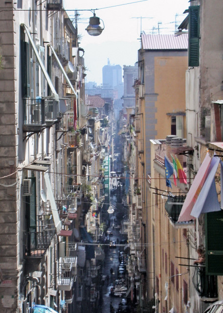 2015-07-03_Spaccanapoli the Naples Splitter ǲ˹ָ߽0001.JPG