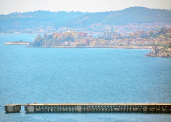 2015-07-03_Bagnoli_Causeway Сԡ̵-10001.JPG