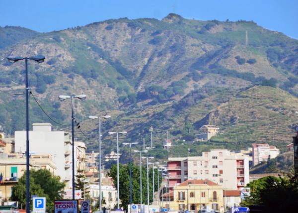 2015-07-02_Messian_Mt Peloritani ɽ-10001.JPG