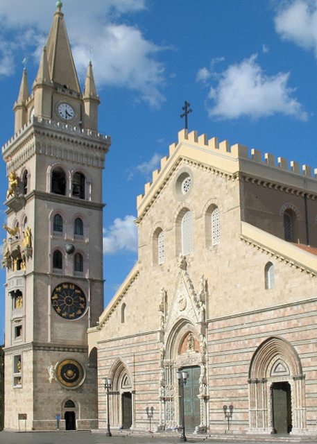 2015-07-02_Messina_Duomo di Messina_Façade īôá-10001.JPG