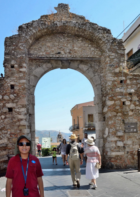 2015-07-02_Taormina_Porta Messina ī0001.JPG