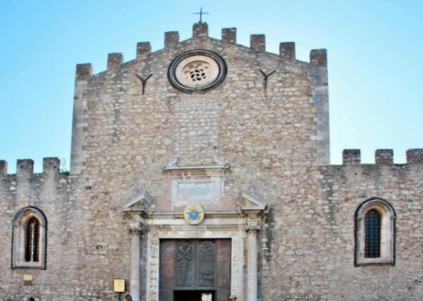 2015-07-02_Taormina_Duomo di Taormina նɴ0001.JPG