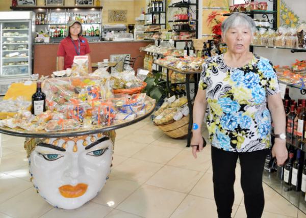 2015-07-02_Taormina_Pasticceria Etna ɵ-40001.JPG