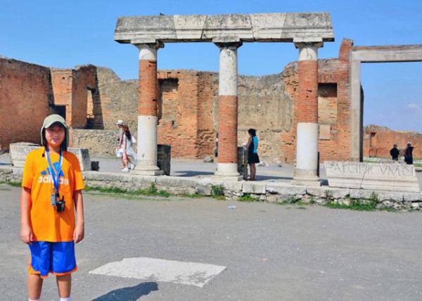 2015-06-14_Pompeii_Temple of Apollo 0001.JPG