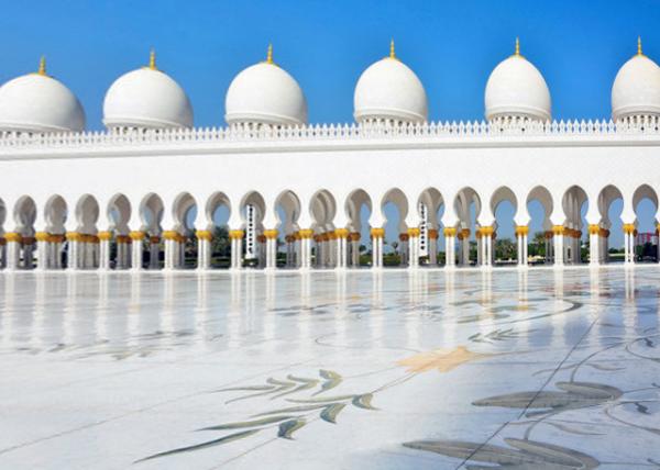2013-12-07_Sheikh Zayed Grand Mosque-160001.JPG