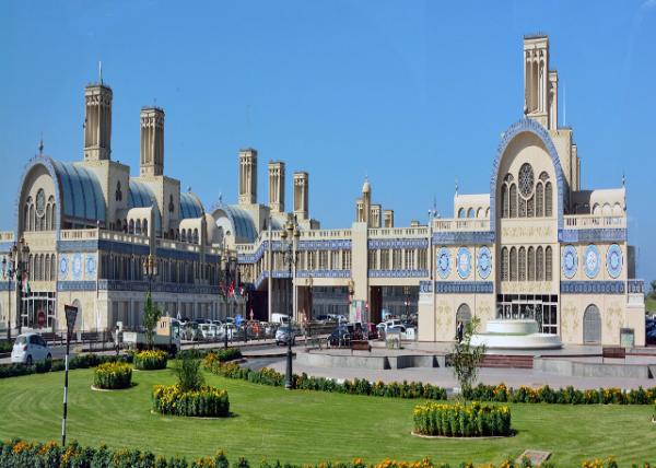 2013-12-09_Souq al-Markazi or the Blue Souk, Central Market.jpg