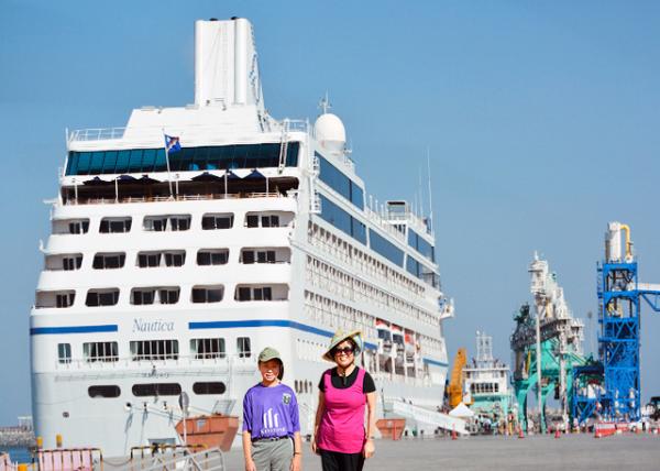 2013-12-10_Nautica Oceania-10001.jpg