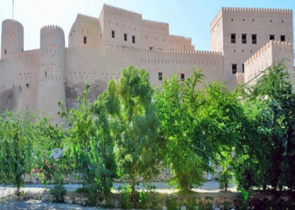 2013-12-11_Nakhl Fort, Prince Charles Visited in 2003 κչű2003Ӣ頖˹ӵһ-160001.JPG