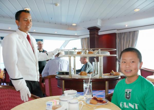 2013-12-12_British Afternoon Tea0001.JPG