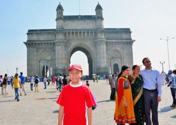 2013-12-14_Gateway of India-20001.JPG