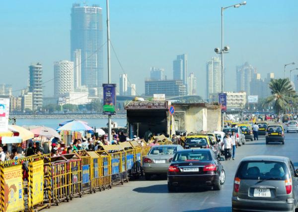 2013-12-14_Haji-Ali Daragh Blvd ´0001.JPG