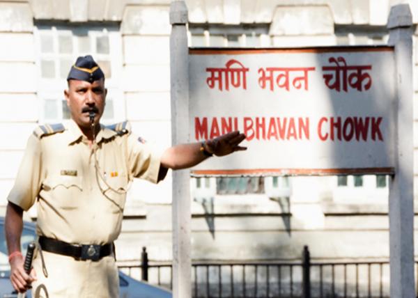 2013-12-14_Traffic Police on Duty 0001.JPG