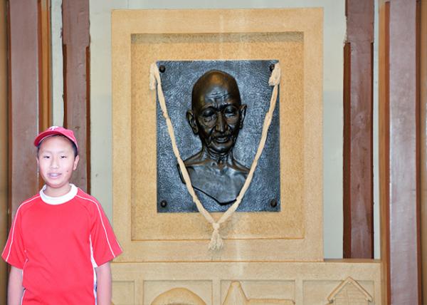 2013-12-14_Mani Bhavan Museum Relief Of Mahatma Gandhiᡤݡʥ۸ʵظ-70001.jpg
