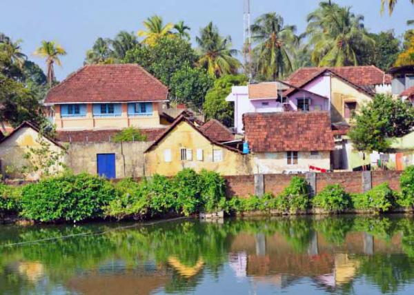 2013-12-18_Dutch Bungalows ƽ-10001.JPG