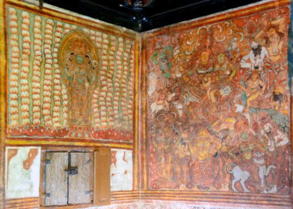 2013-12-18_Mattancherry Palace_Divine Hues & Palettes ʥɫɫ-20001.JPG