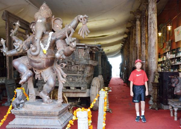 2013-12-18_Panchdhatu Ganesh Idol - Chola Bronze Sculptures ֽͷ.jpg