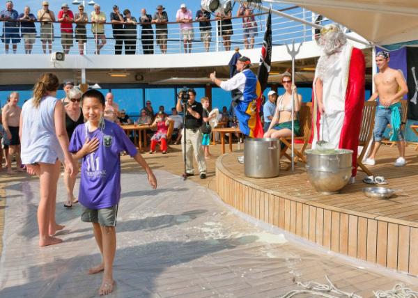 2013-12-21_Equator Crossing Ceremony_Gooey Stuff w Food Bran, Flour, Chowder, Oats, & Glue Ƥۡӻ⡢ƬˮɵĽ-50001.JPG