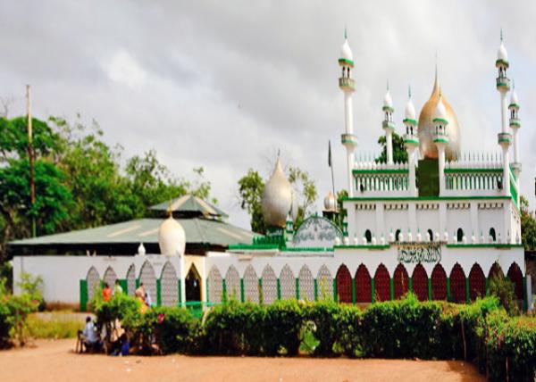 2013-12-26_The Mosque on Mackinnon Road ũ·-10001.JPG