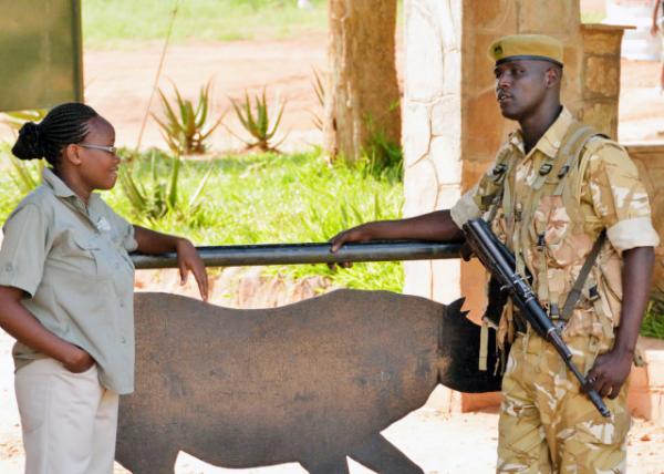 2013-12-26_Tsavo East NP_Guard & Park Ranger ִ빫԰Ա-20001.JPG