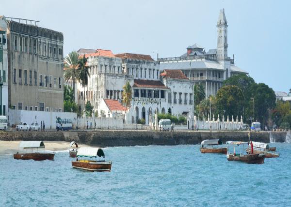 2013-12-27_Beit El Ajaib the Palace of Wonders, Formerly the Reception Palace of the Sultans & Today a People's Palace.jpg