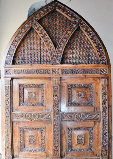 2013-12-27_Door_Anglican Cathedral ʥ-20001.JPG