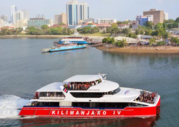 2013-12-28_Spirit of the Union ˾ͧ-20001.JPG