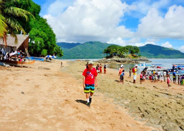 2013-12-30_Ampangorina ɴ-30001.JPG