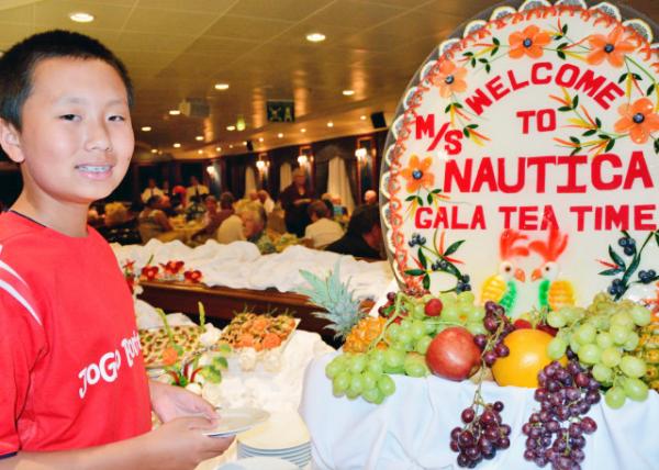 2014-01-04_Gala Tea Time-10001.JPG