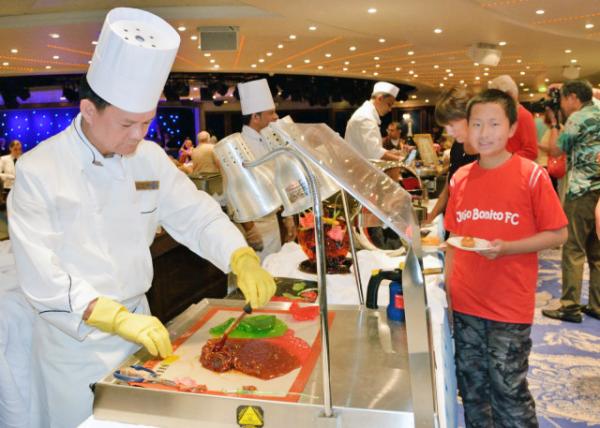 2014-01-04_Gala Tea Time-50001.JPG