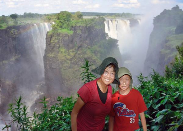 2014-01-07_Victoria Falls NP_The Cliffs Composed of Batoka Formation  ɰ濨-60001.JPG