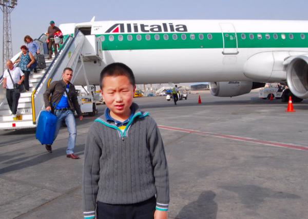 04-01-11_ 32C90F @ Cairo International Airport ޹ʻ32900001.JPG