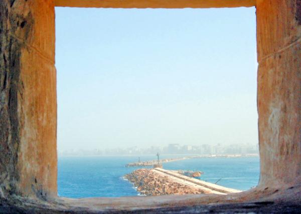 04-02-11_ Dock of Great Harbour ͷ-10001.JPG