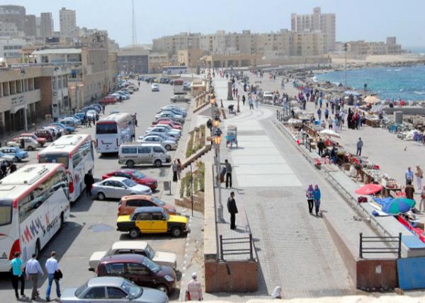 04-02-11_ Corniche -10001.JPG