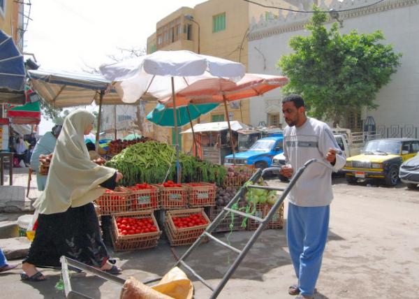 04-02-11_ Vendor_ Alexandria-10001.JPG