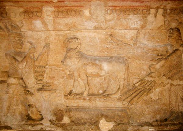 04-02-11_Catacombs of Kom el Shoqafa_.jpg