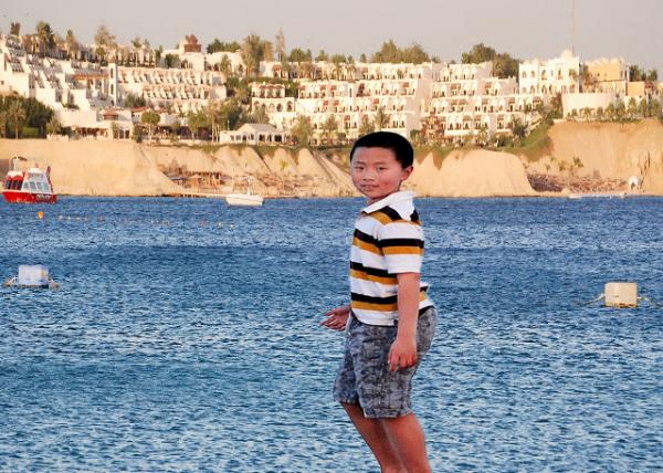 04-03-11_ Naama Bay of Red Sea 캣-120001.jpg