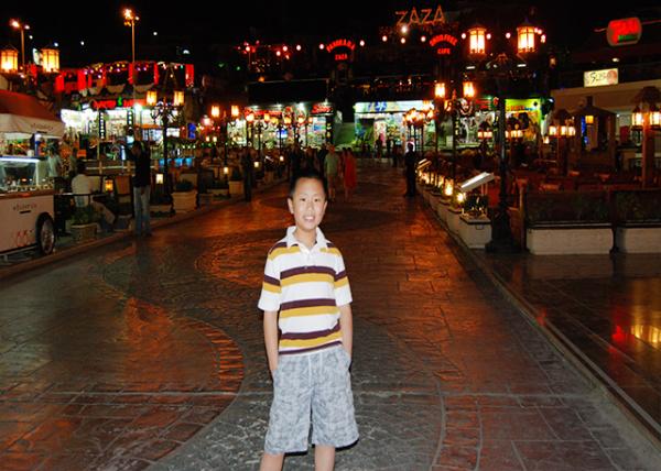 04-03-11_ Naama Bay of Red Sea_  Sharm El Sheikh-100001.JPG